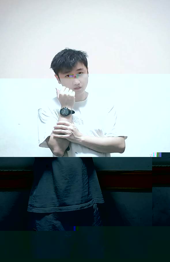 李立豪